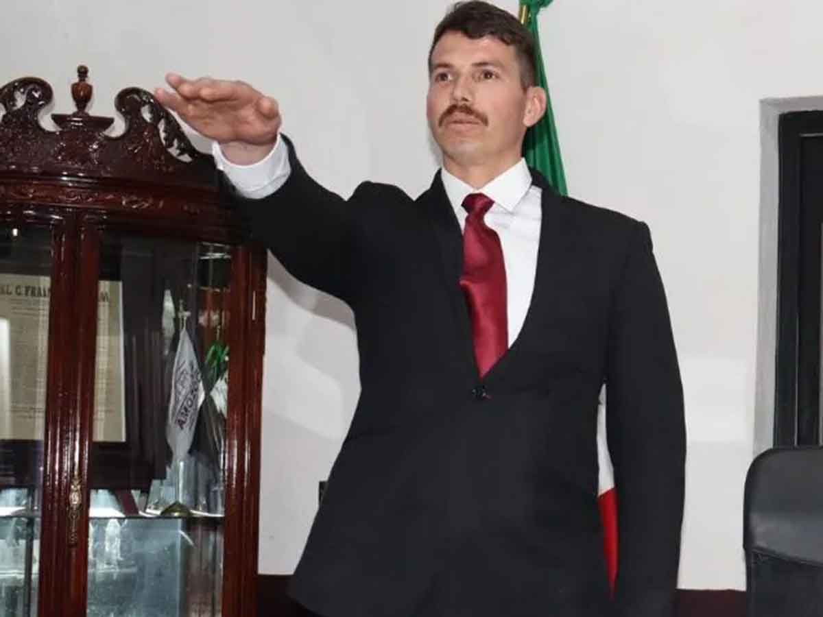 Balean a secretario de Salud de Amozoc, Puebla