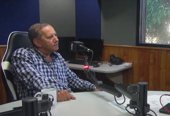"Antes yo hacía seis edificios, estructuras, hoy hago una", alertó director de Construden