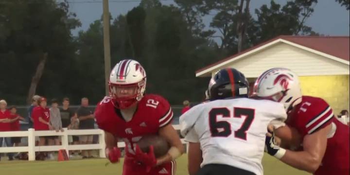 Glascock County and EBA battle in the run game