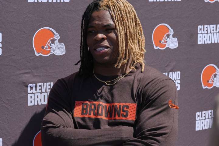 Running back Quinshon Judkins agrees to rookie contract with Browns, AP source says