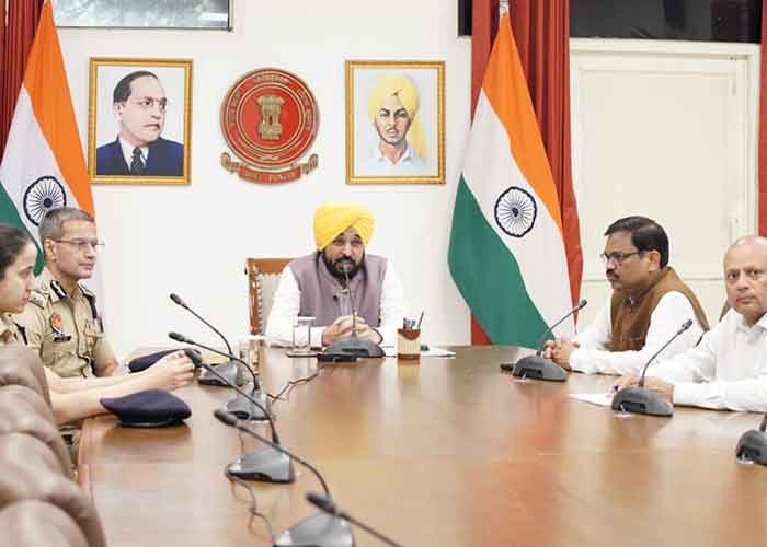 Punjab CM Mann Directs CPs and SSPs To Keep Strict Vigil on Law and Order