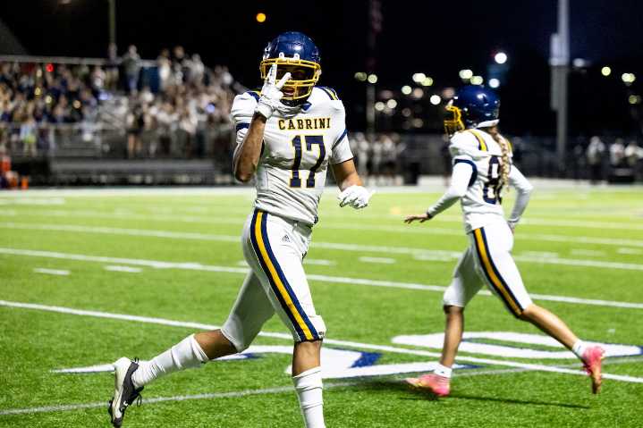 See photos as Allen Park Cabrini beats Royal Oak Shrine 27