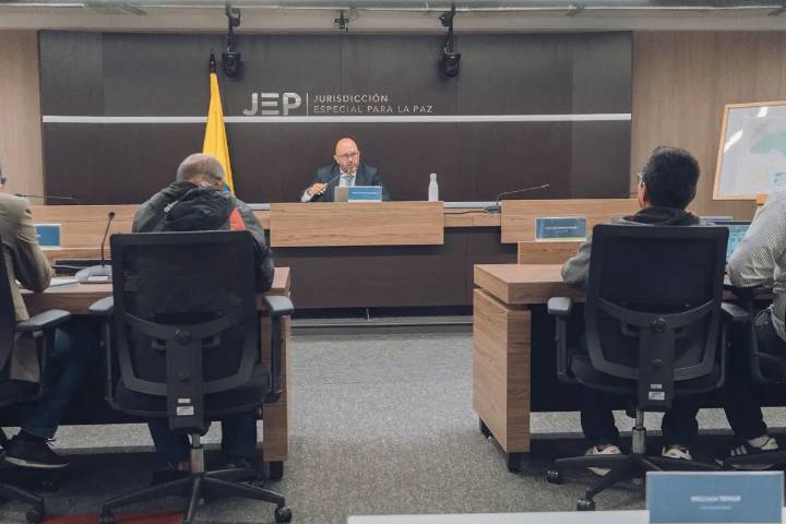Exintegrantes del Bloque Sur de las Farc-EP reconocieron crímenes en el Huila ante la JEP