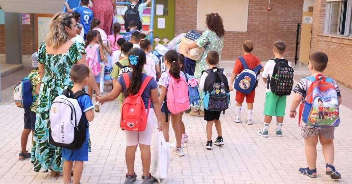 Primer día de curso en los colegios de Málaga: "Siempre hay nervios y volvemos con muchas ganas"