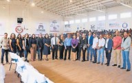 Premian a 712 alumnos de ‘Generación Excelencia’