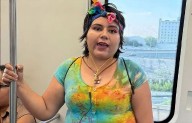 “Lady Metro”, mujer golpea y agrede a usuarios en el Metro de Monterrey