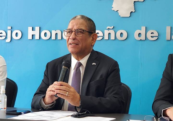 Director del Cohep pide al gobierno que abra espacio de diálogo con la ANEEAH