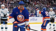 Islanders’ Duclair says Roy apologized for calling his play ‘god