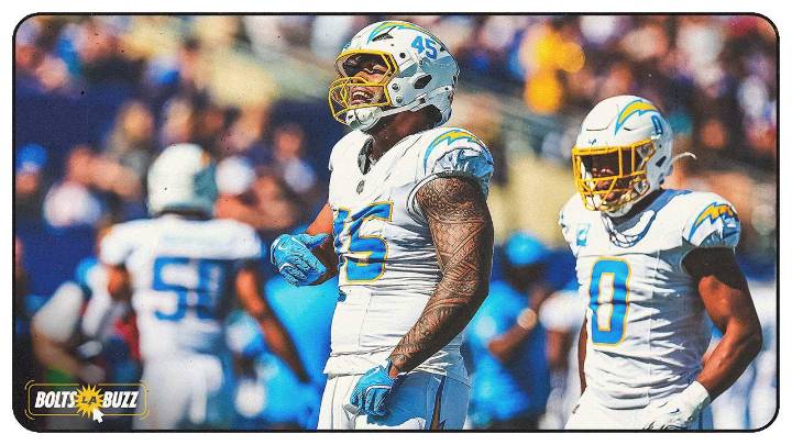 Tuli Tuipulotu Racks Up 3 Sacks in 1st Half Against Giants
