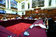 Aprueban el reglamento para Congreso, Diputados y Senado