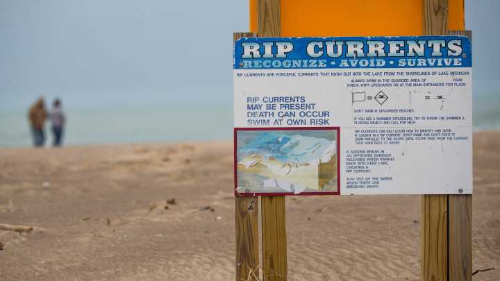 Gale warnings on the Great Lakes. Waves could reach 14 feet on Lake Michigan