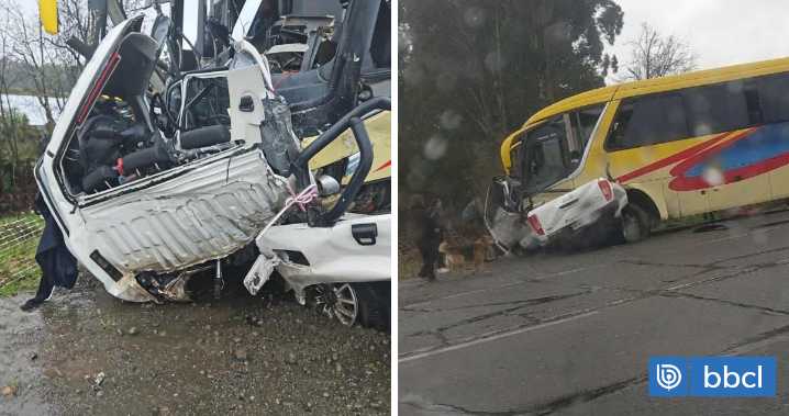 Dos personas muertas y otras 20 lesionadas deja colisión entre bus y camioneta en Ancud