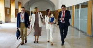 Un total de 262 granadinos adquirieron su primera vivienda de la mano del aval hipotecario de la Junta