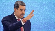 Maduro dice que "amenazas" contra Venezuela lo llenan de "una energía incalculable"