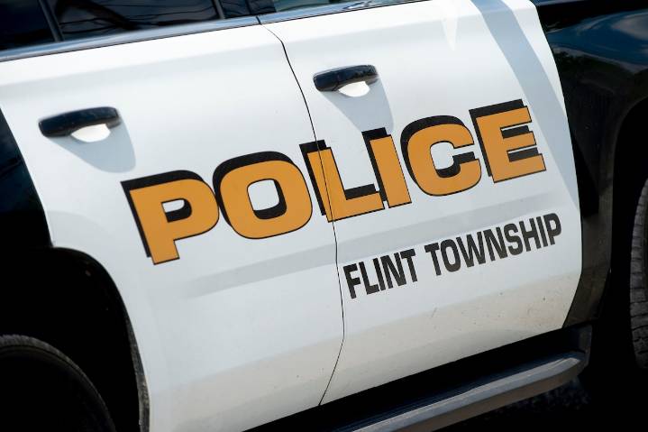 Driver flees after allegedly hitting, killing pedestrian in Flint Township
