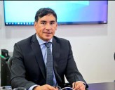 Recusación a Prada frena en el CNE debate sobre sanciones a la campaña de Petro en 2022