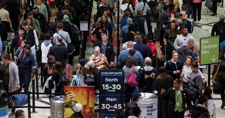 What a federal government shutdown might mean for travelers