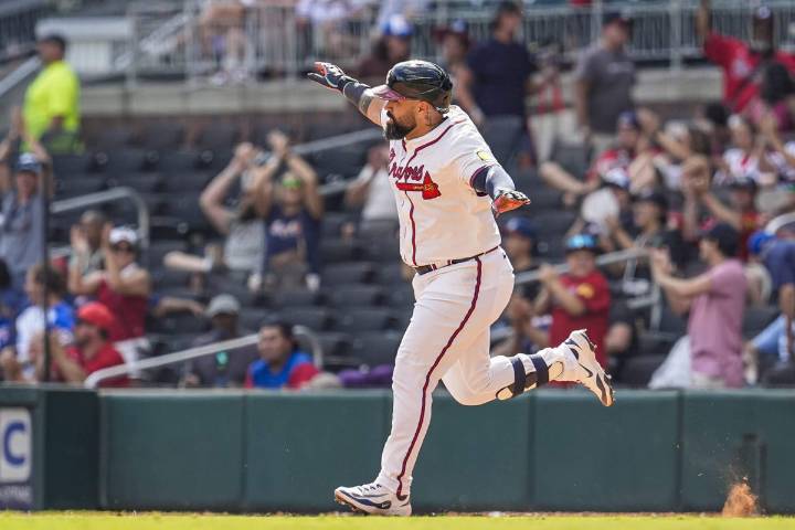 Sandy Leon sparks, Albies' rises, Michael Harris II struggles: Key Braves takeaways