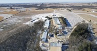 Lead veterinarian at Ridglan Farms sees license suspended