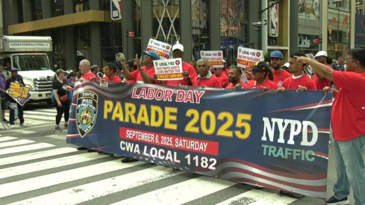 Mayoral candidates march in annual Labor Day Parade