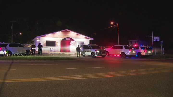 Gulfport Police search for driver in deadly crash