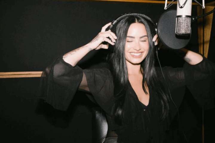 Demi Lovato regresa al pop bailable con It’s Not That Deep