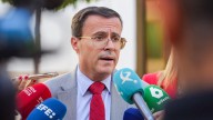 Gallardo, sobre el adelanto electoral en Extremadura: "Guardiola ha venido con trabajo del fin de semana en Murcia"