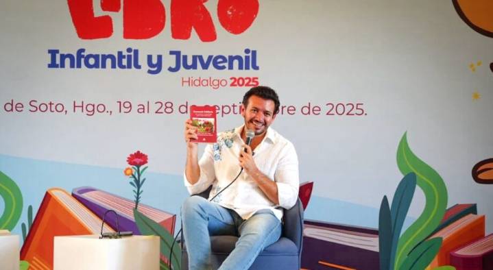 Miguel Tello, en nueva controversia por retraso en Feria del Libro