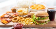 Early MS Patients Fare Worse If They Eat Junk Food