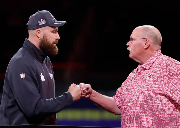 Andy Reid Breaks Silence on Travis Kelce’s Outrage After Chiefs TE’s Difficult Confession Andy Reid addresses Travis Kelce’s sideline outburst, explaining the tight end’s intensity amid the Chiefs’ ea