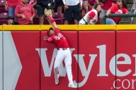 Deadspin | Reds' Zack Littell gets ball in critical game against Brewers
