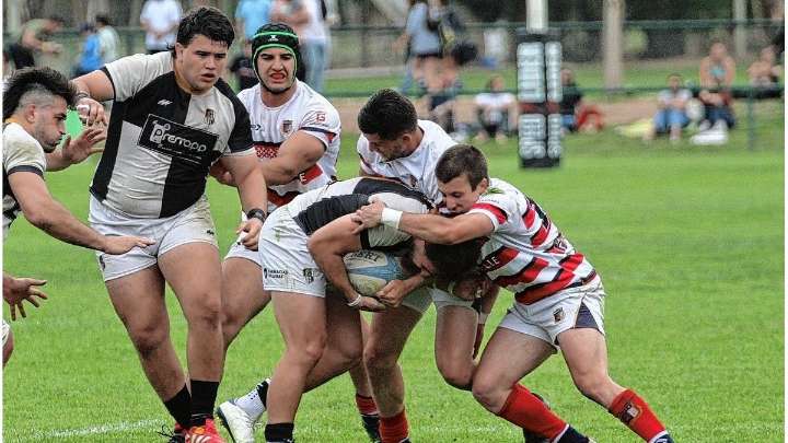 Estudiantes de Paraná se quedó sin final tras caer por 33