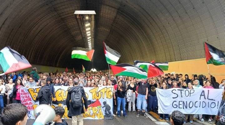Blocchiamo Tutto. Huelgas y bloqueos paralizan Italia en solidaridad con Gaza