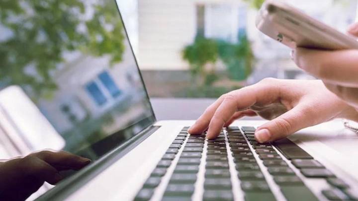Things to do in Longmont Monday, Sept. 15: Tech help drop in at Carbon Valley Recreational Center