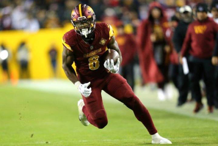 Brian Robinson Jr. - Start 'Em, Sit 'Em Fantasy Football Picks for Week 1 (2025)