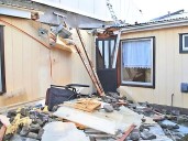 Hombre levantó muro en su casa y temporal lo derribó sobre vecinos: Corte ordena millonaria indemnización