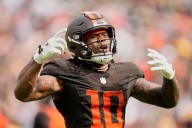 Andre Szmyt's 55-yard field goal as time expires rallies Browns to 13