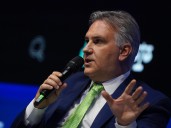 "Hay que ponerle límite a esta locura": Llaryora cruzó a Milei tras el veto a los ATN y le pidió por el Garrahan y las universidades