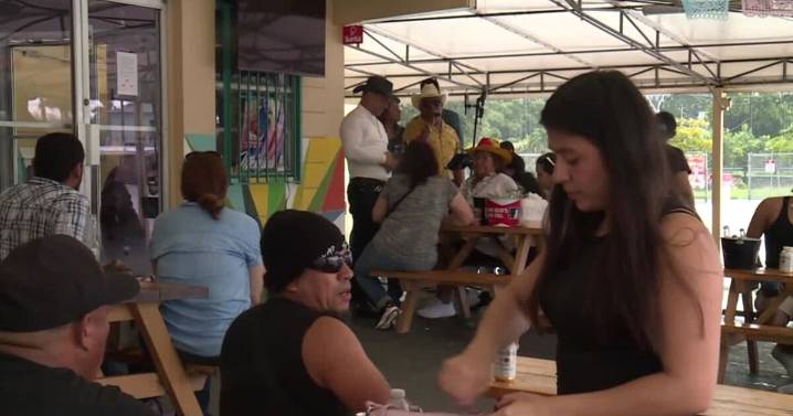 Vendors scramble as Lake Worth Drive-In, Swap Shop faces Sept. 30 closure