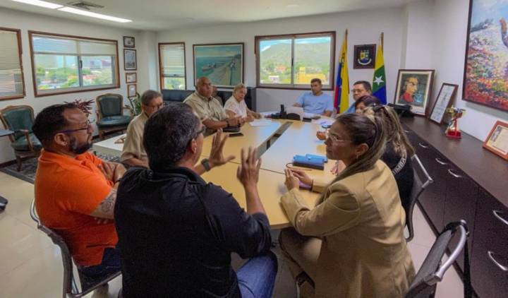 Alcalde Morel David Rodríguez se reunió con nueva directiva de Asomaneiro