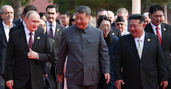 El espectacular desfile del Día de la Victoria en China reunió a Putin, Kim Jong