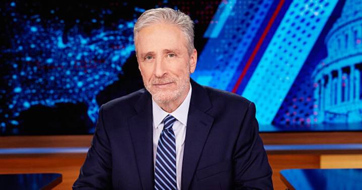 Comedy hosts including Jon Stewart, Stephen Colbert criticize Kimmel's suspension