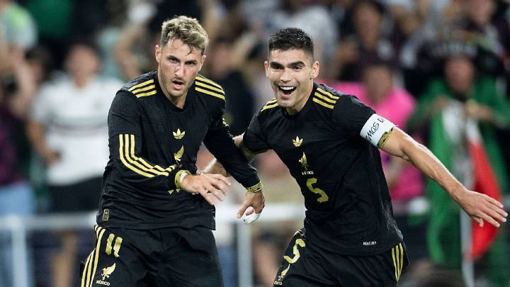Santi Giménez rescata el experimento de Javier Aguirre