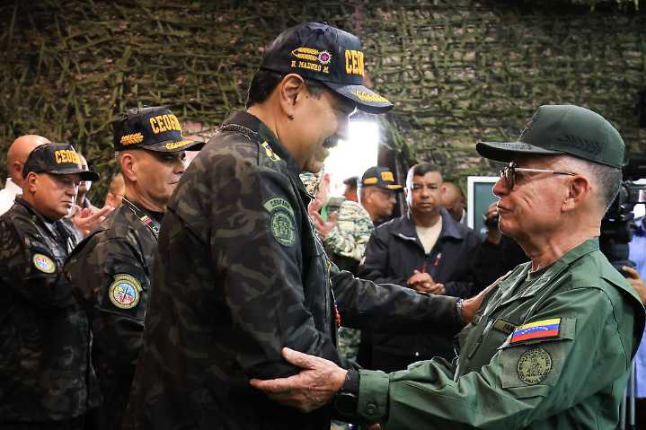 Maduro asciende a Arias Cárdenas, Wilmar Castro Soteldo y Francisco Ameliach como "generales de la patria"