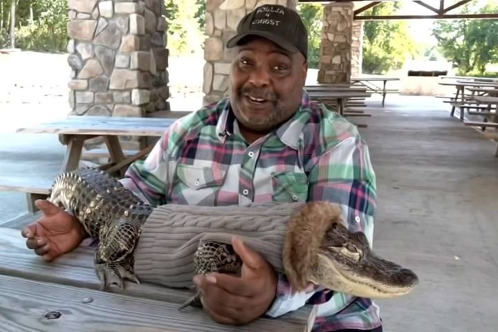 Man's Emotional Support Alligator Denied Entry to Walmart