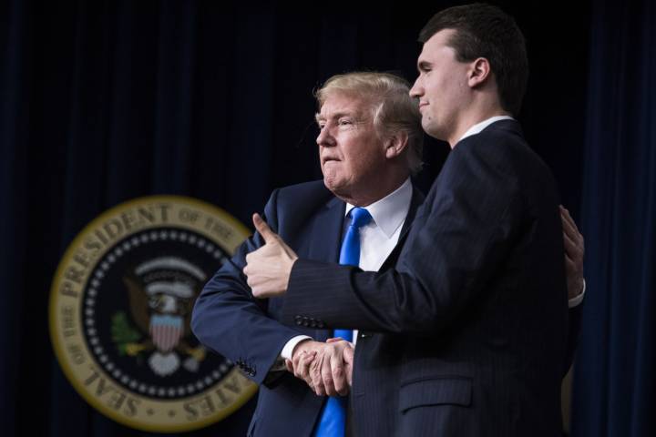 Charlie Kirk recibe un disparo en Utah