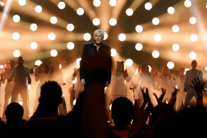 Legendary singer reported ‘weird’ symptom before terminal cancer diagnosis