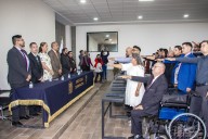 Toma protesta el rector de la BUAZ a egresados de Ingeniería Electrónica