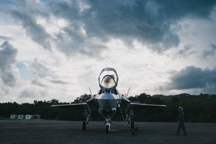 El Pentágono: Cazas F-35 de EEUU ya están en Puerto Rico para «enfrentar carteles» en el Caribe