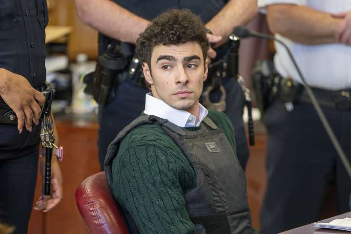 Luigi Mangione due in court amid double jeopardy fight in UnitedHealthcare CEO’s killing